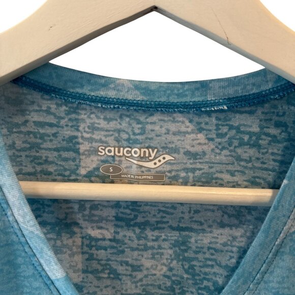 Saucony Womens Athletic Tank Top Blue V Neck Sleeveless Size Small - Picture 3 of 8